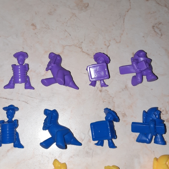 Toy Story 3 Electronic Alien Claw Game Replacement Pieces - Picture 3 of 9